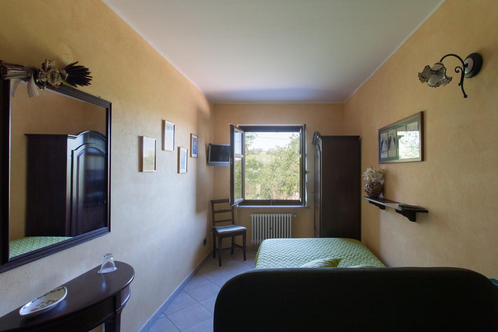 B&B Castelvecchio Ferrere Habitación foto